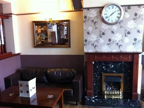 شقة Holroyd Arms جيلدفورد المظهر الخارجي الصورة